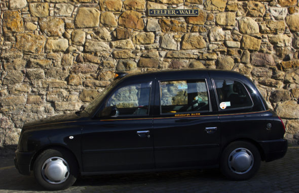 Image of a taxi in Edinburgh