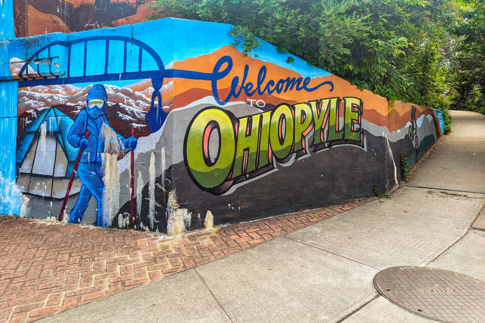A colorful mural celebrating Ohiopyle. 